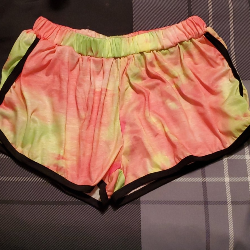 Tie Dye Shortd